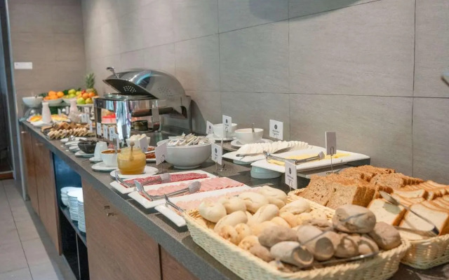 Abba Presidente Suites Santiago