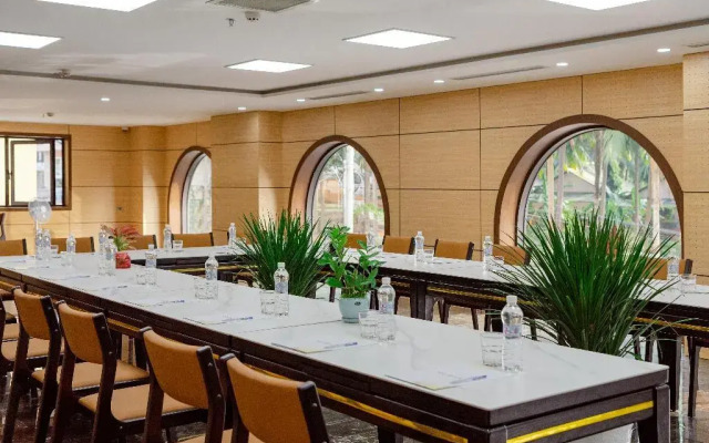 Aquasun Hotel Phu Quoc