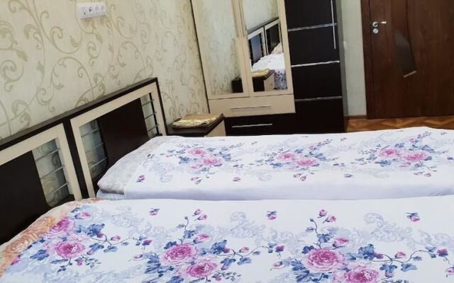 Апартаменты на ул. Канделаки