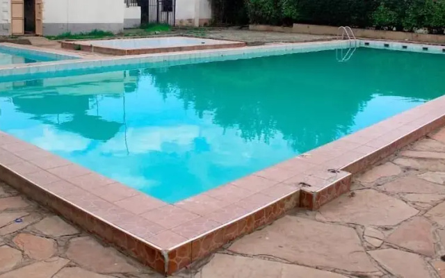 Esiram Hotel Narok
