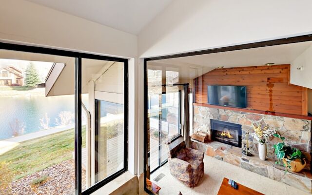 2441 Gilt Edge Circle Townhouse