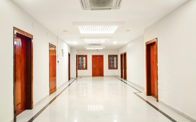 FabHotel Greenland Grand