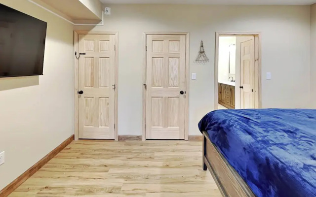 Fortune Mountain Retreat