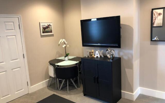 Eclipse Apartment No 1