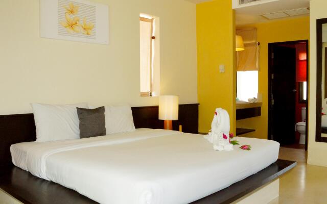 Palm Galleria Resort