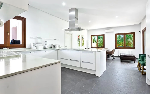 Sotogrande White House Villa