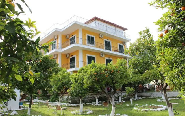 Alkyon Aparthotel