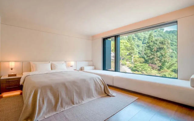 ZOLAND Resort Hotel Emei Mountain