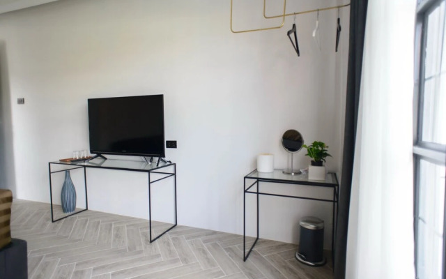 87 Oldtown @ River Pier