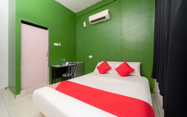 OYO 89807 My Budget Home