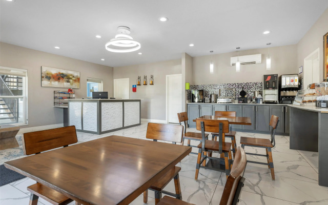 SureStay Plus Hotel by Best Western Ada