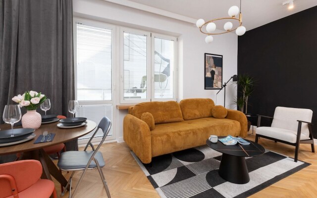 Stylish Gdynia Downtown by Renters