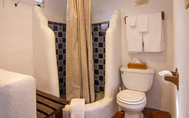 Old Taos Guesthouse Inn