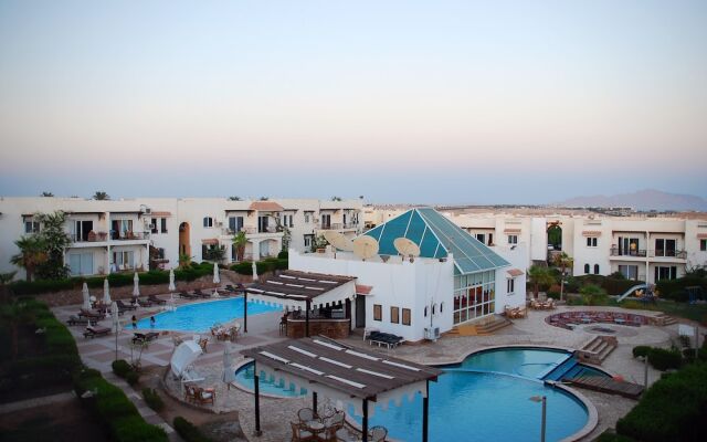 Logaina Sharm Resort