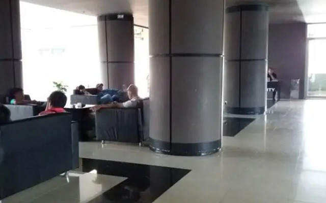 ananda @the suites metro