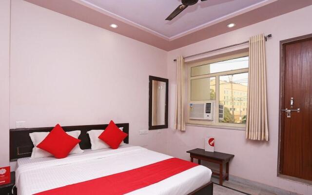 OYO 22661 Hotel The Drizzle