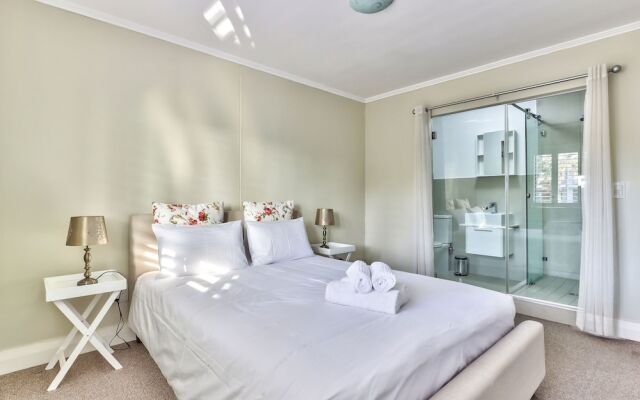 2 Bedroom Apartment in Century City