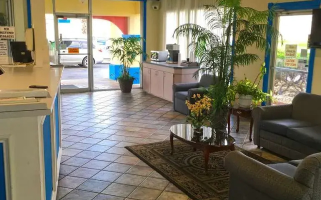 Americas Best Value Inn - Beaumont / I-10