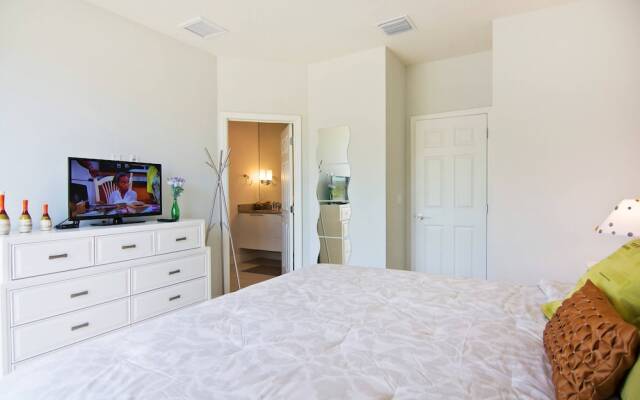 Serenity at Dreams Resort