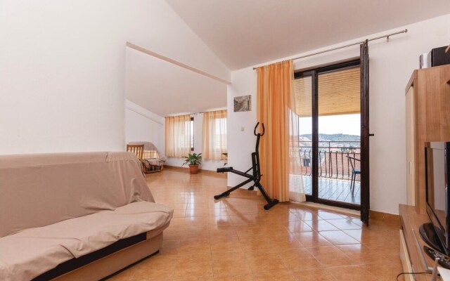 Nice Home in Trogir With Wifi and 3 Bedrooms