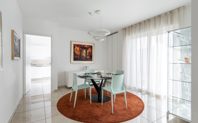 Parco Apartments