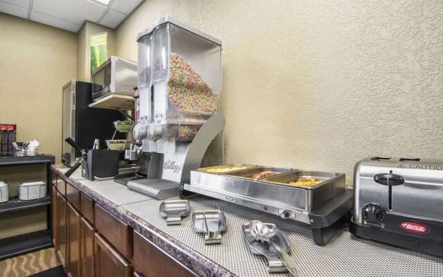 Quality Inn & Suites Thompson