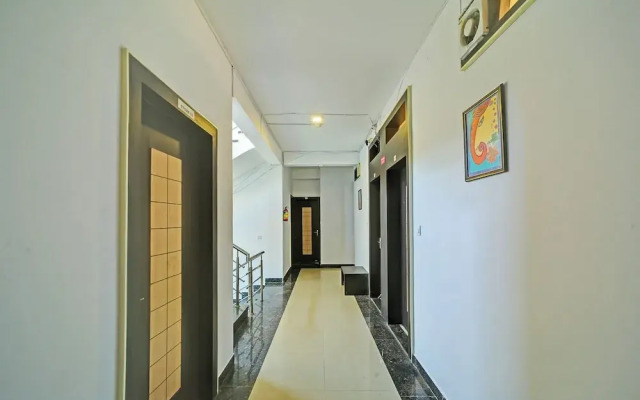 Fabhotel Konark Green