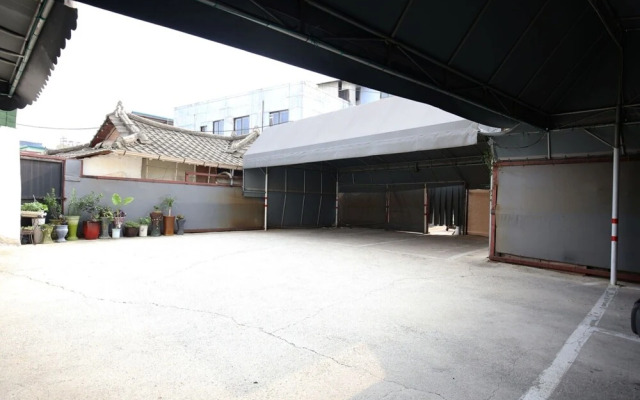Cheongju Buks79