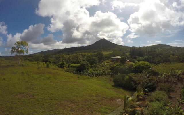 Chamarel Mirador Studio