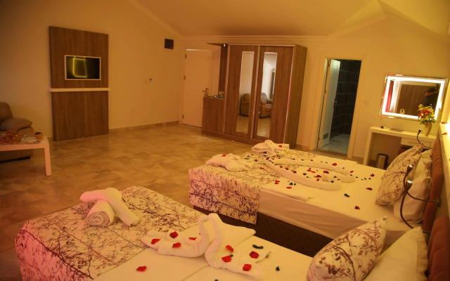 Lykia Botanika Beach & Fun Club