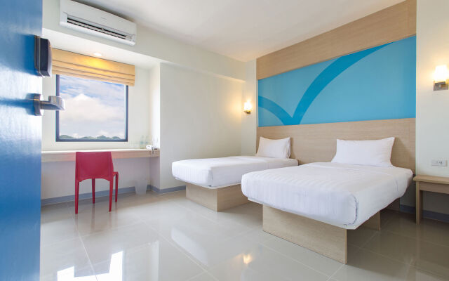 Hop Inn Trang (SHA Extra Plus)