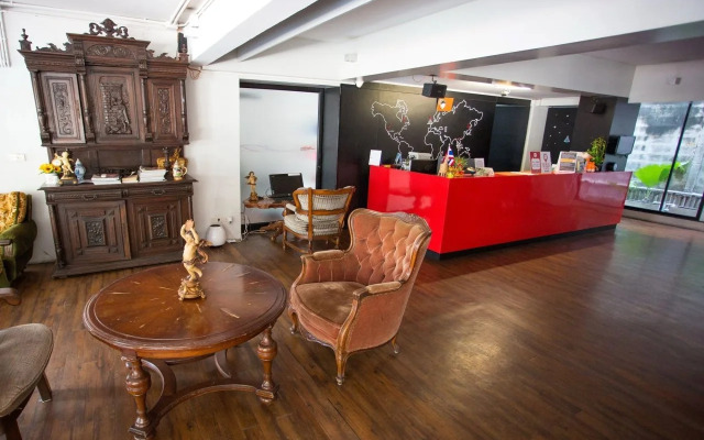 NIDA Rooms Eakamai 72 Shopping Centre