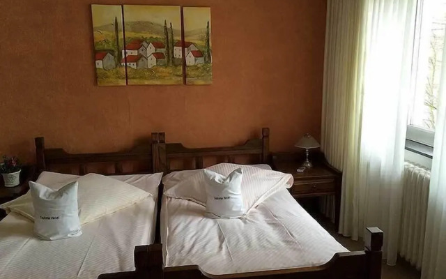 Teutonia Hotel