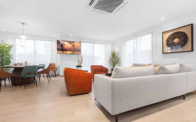 Stylish 3BR Villa by Vistacana Rentals