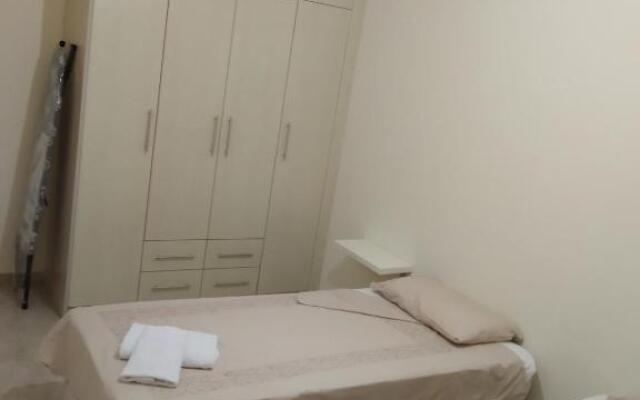 Impeccable 2 bed Penthouse