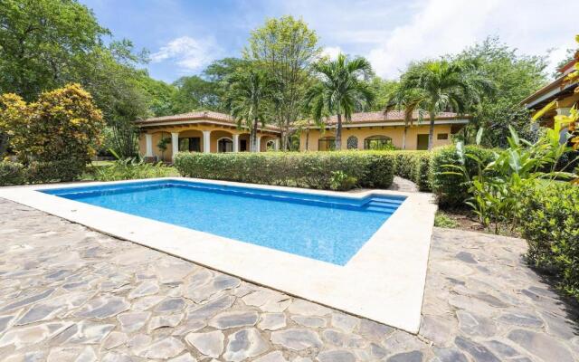 Catalina Cove 3- Spacious 6 Bedroom Loft Home