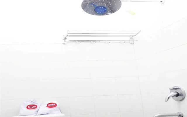 OYO 1242 Penginapan Rb Syariah