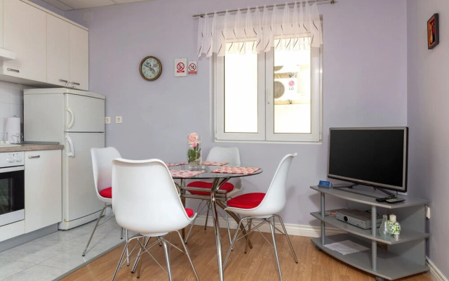 Apartments Rajna