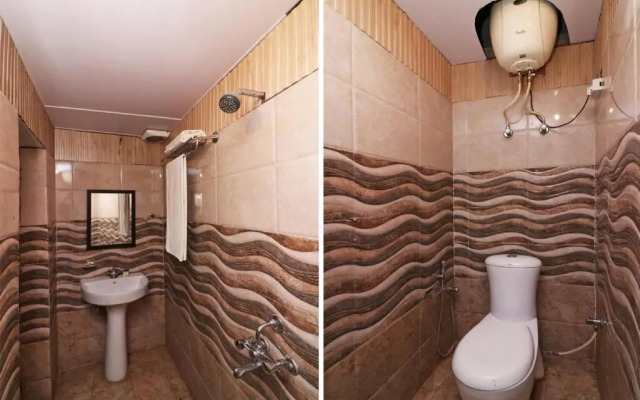 OYO 73851 Hotel Hyderabad Comfort Lakdikapul