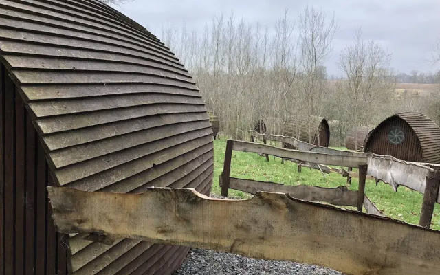 Edinburgh Cabin Camping
