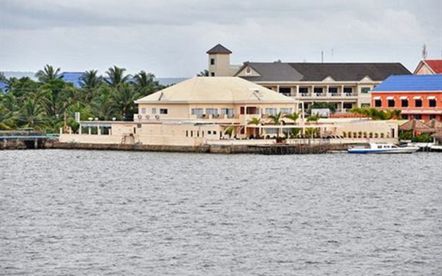 Koh Kong Bay Hotel