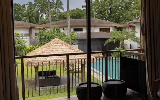 Isla Amara Resort