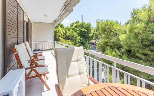 Athens Riviera -HiEnd flat at top Kavouri beach location