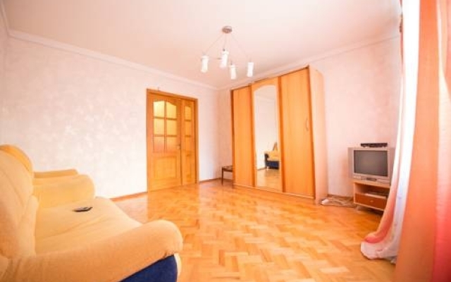 Apartment on Sheboldaeva