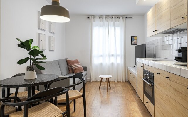 Madrid Sur Apartments by Olala Homes