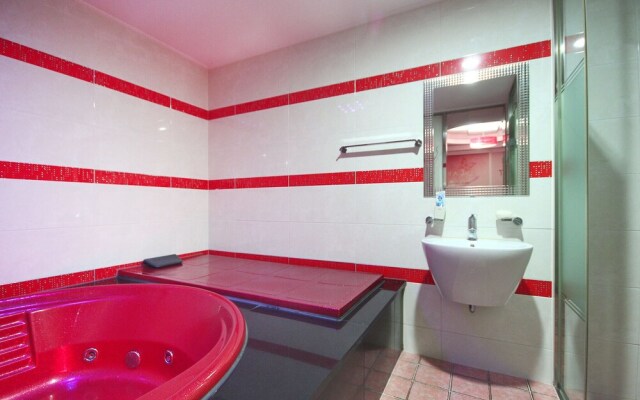 Busan Dongnae G and G