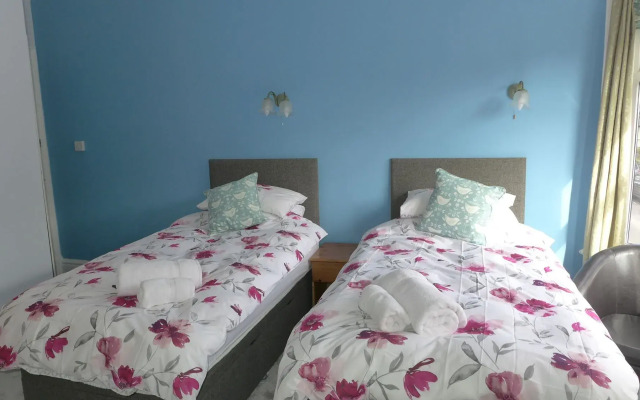 Thorneyfield Guest House