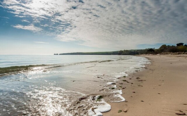 6 Berth Luxury Lodge in Christchurch, Dorset