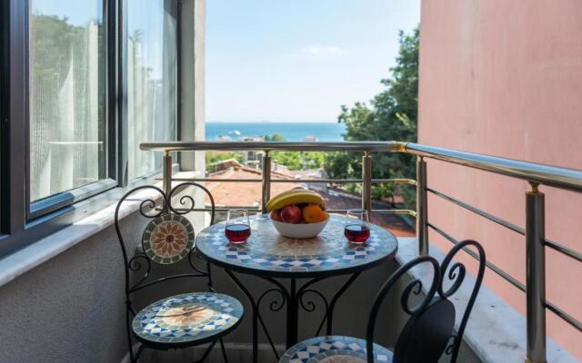 Blue Marmara Suites
