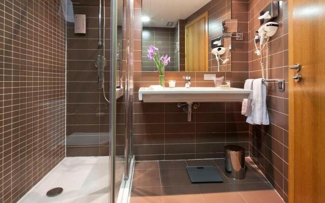 Uma Suites Luxury Midtown